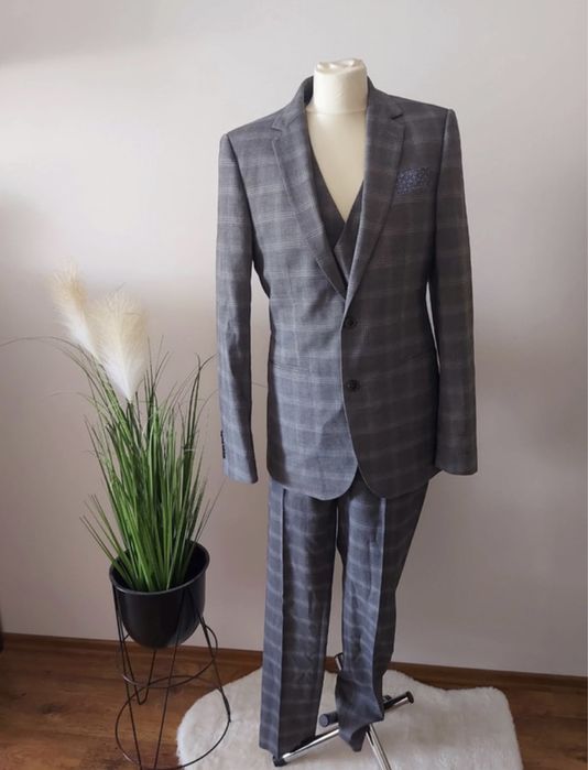 Szary garnitur, marynarka, spodnie, kamizelka