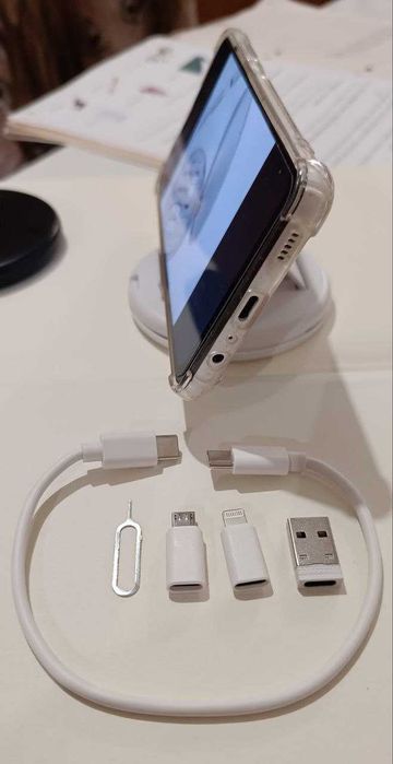 Kit de Adaptadores de Carregamento para Telemóveis