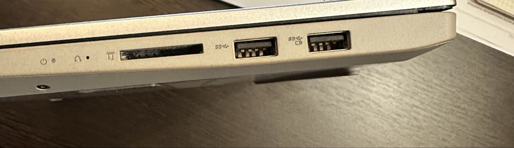 Б/У Ноутбук LENOVO IdeaPad 5 15ARE05 AMD Ryzen 3 4300U 8GB 512GB SSD