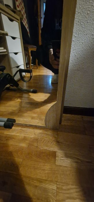 Armario enorme semi novo com portas em espelho