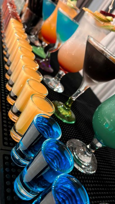 • Mobilny Drink Bar • Usługi barmańskie • Barman - Drinkbar • Wesele