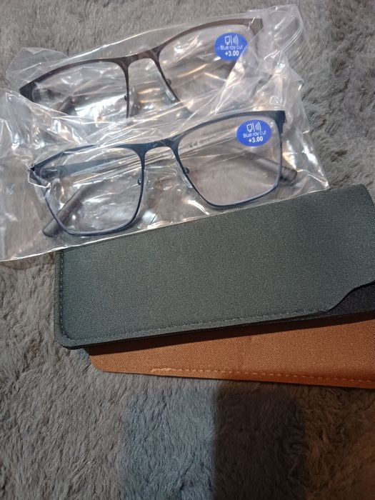 2 szt.Okulary do czytania +3 z pokrowcem