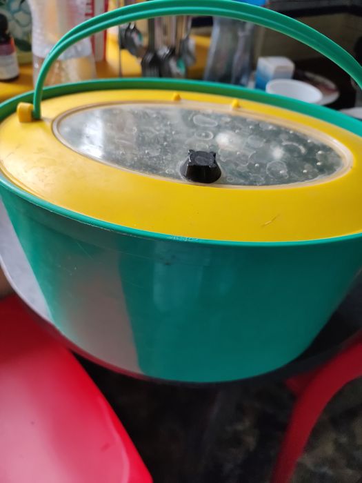 Ведро для живца новое. И дедобур