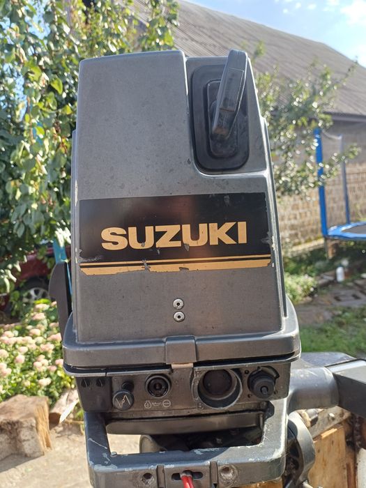 Лодочний мотор Suzuki DT25-30c, двигун до човна сузукі 25-30