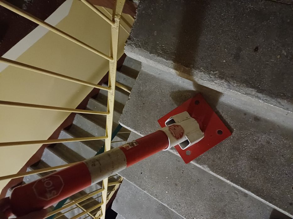 Pachołek parkingowy