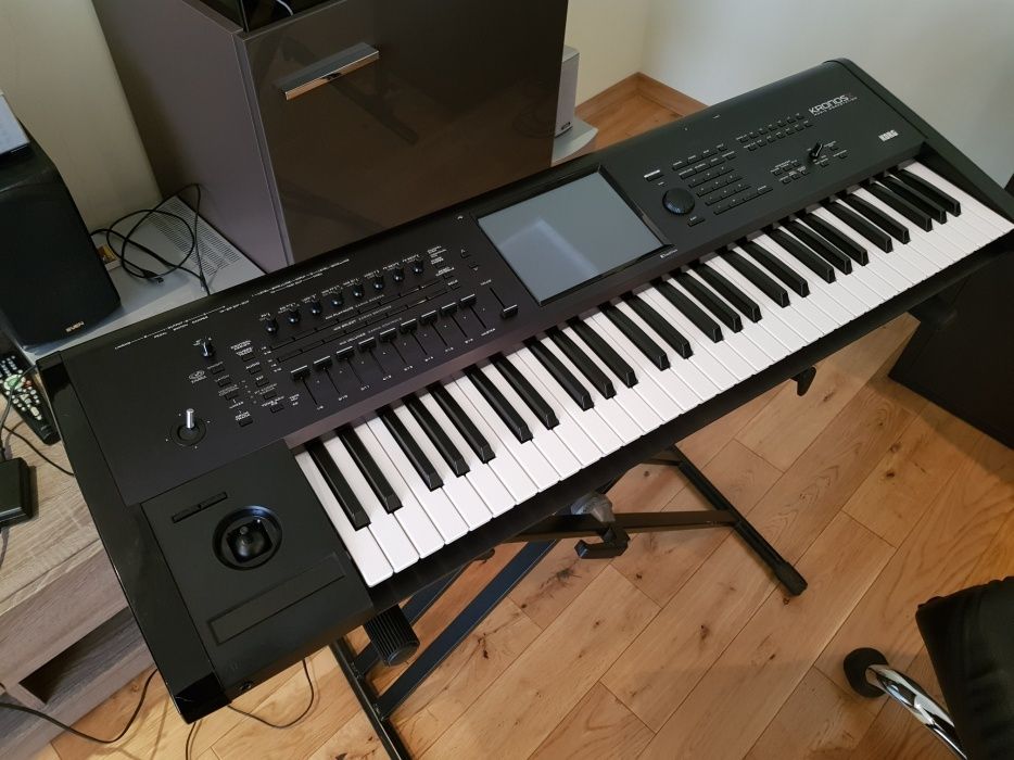 korg kronos - Купити синтезатори Korg - Ціна на OLX.ua