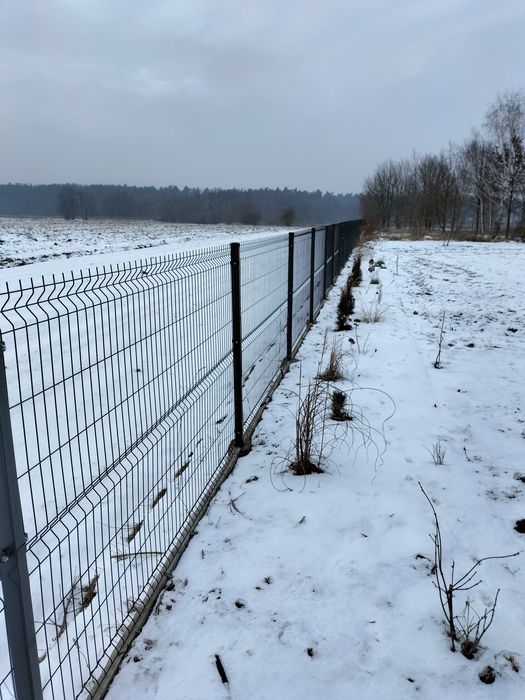 Montaż ogrodzeń panelowych, murowanie