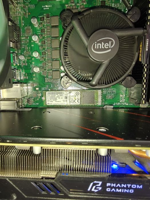 Komputer Gamingowy PC  - I3-10105, RX 5700 XT