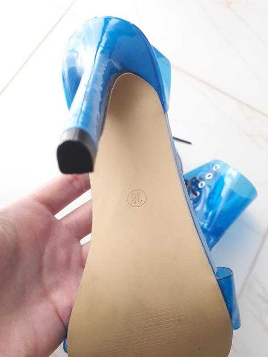 босоножки прозрачные