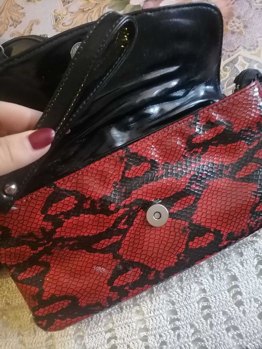 Сумки, клатчі для жінок