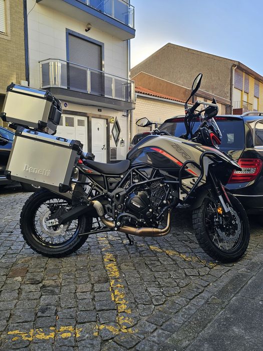 Benelli trk 702x