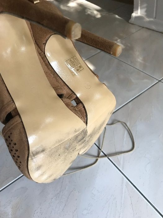 Botki Sandaly zamszowe camel do kostki 38 wiazane obcas