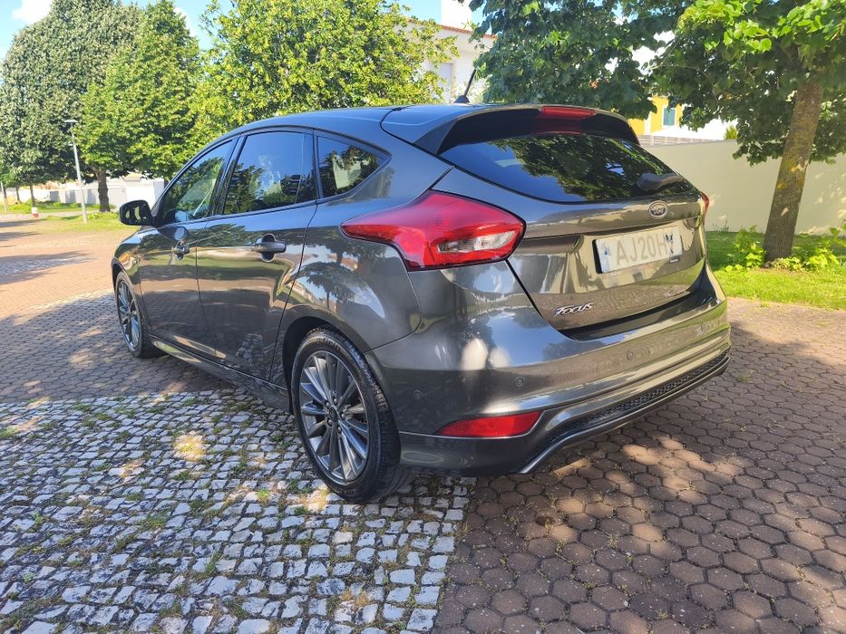 Ford focus 1.5 (Gasóleo) versão ST-Line