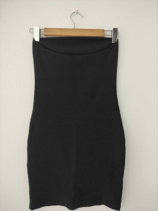 Vestido preto, marca Mango, como novo