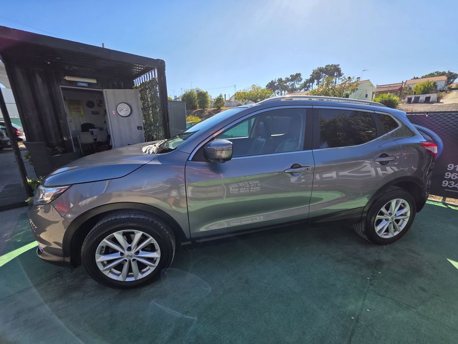 Nissan QashQai (estimádo)