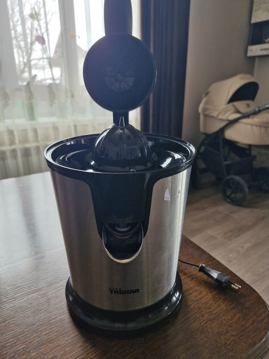 Соковижималка для цитрусових