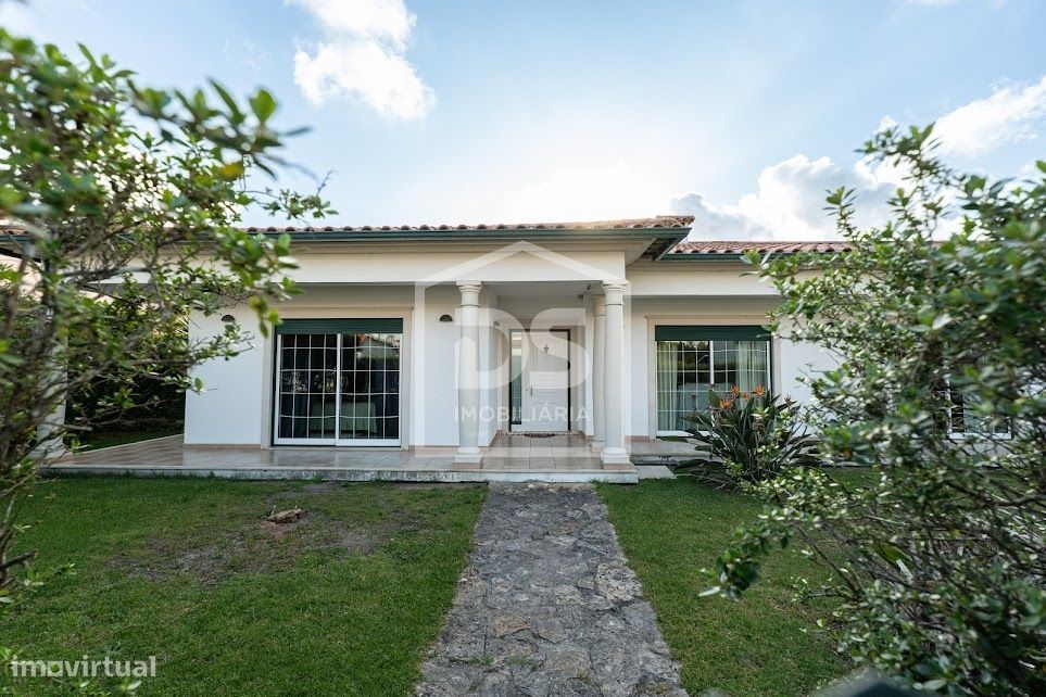 Moradia T4 Venda em Marinha Grande,Marinha Grande