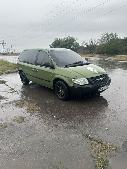 автомобіл Dodge Ram Van