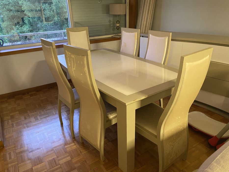 Extendable Dining Table64738351881473121