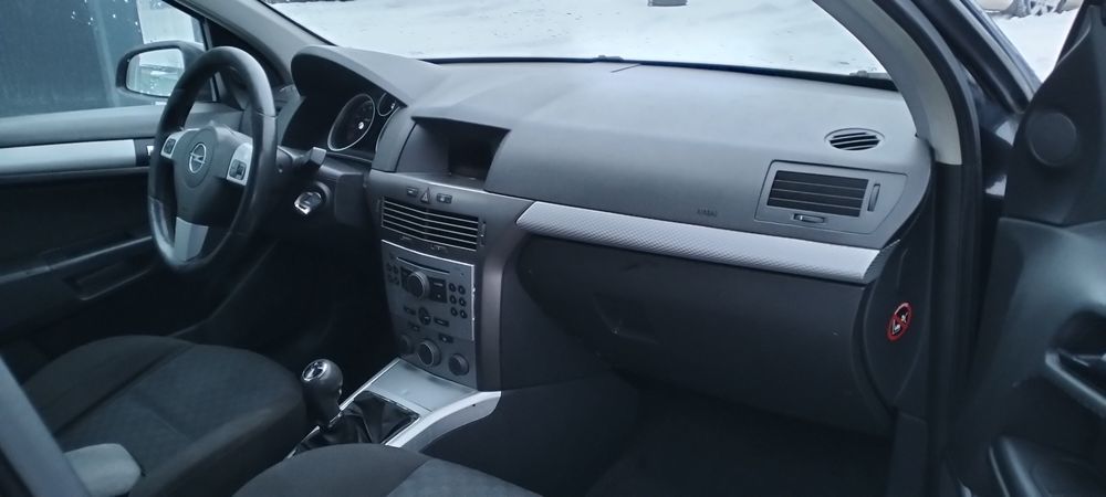 Opel Astra H, Benzyna