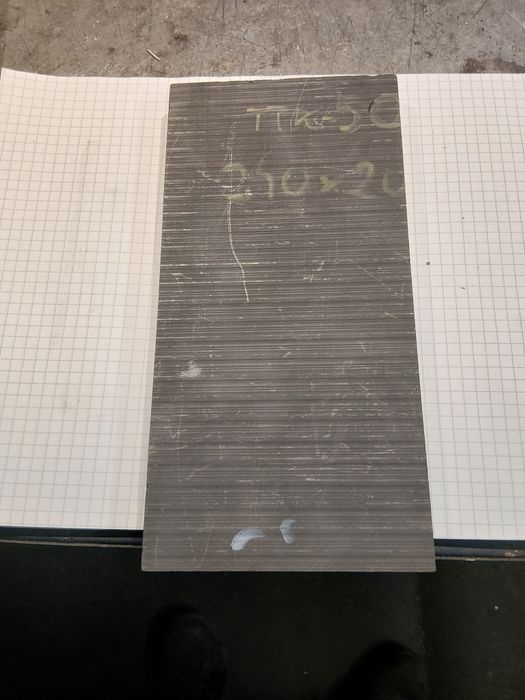Grafit  TTK 50 na elektrody  , na szczotki , do prac plastycznych