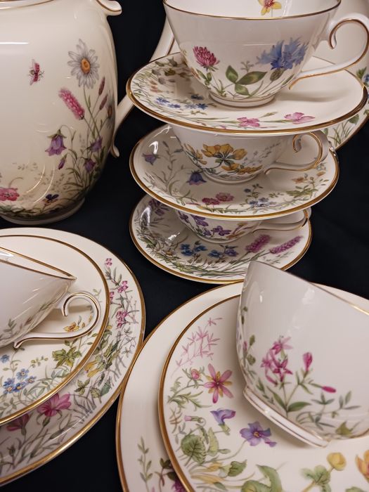 Krautheim herbaciany serwis Wiesengrund łączka ecru kwiaty