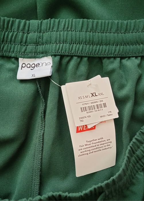 Zielone spodnie z szeroką nogawką XL, page one
