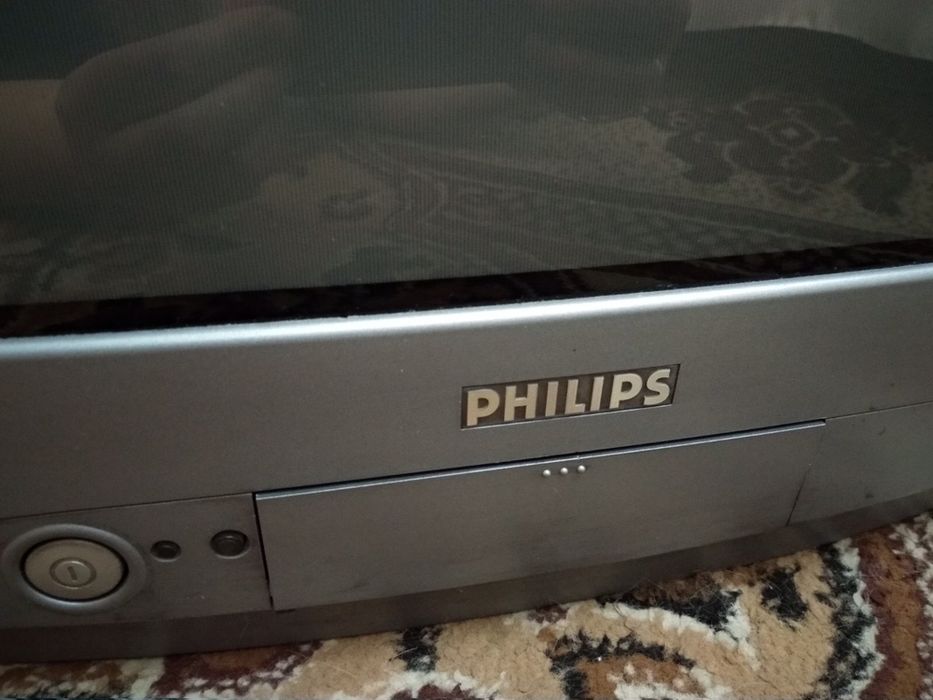 Телевизор Philips филипс