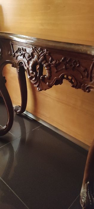Mesa de entrada com espelho