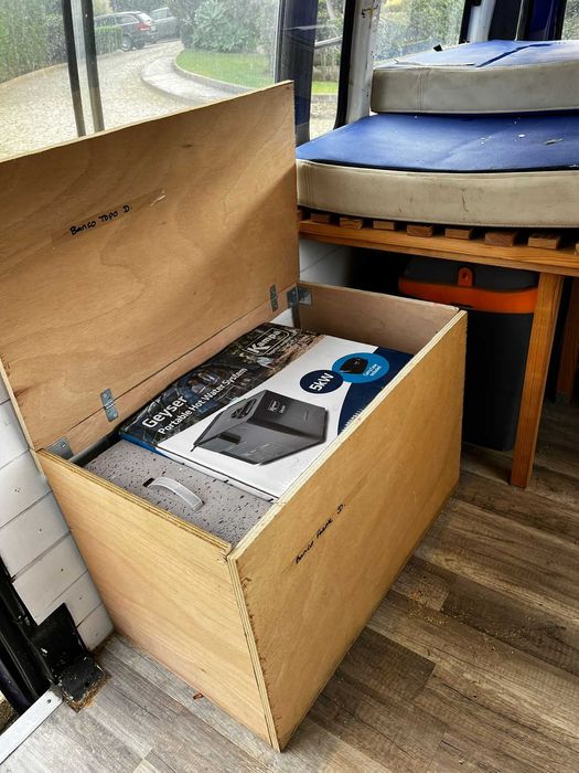 Ford Transit - Especial Dormitório (Campervan)