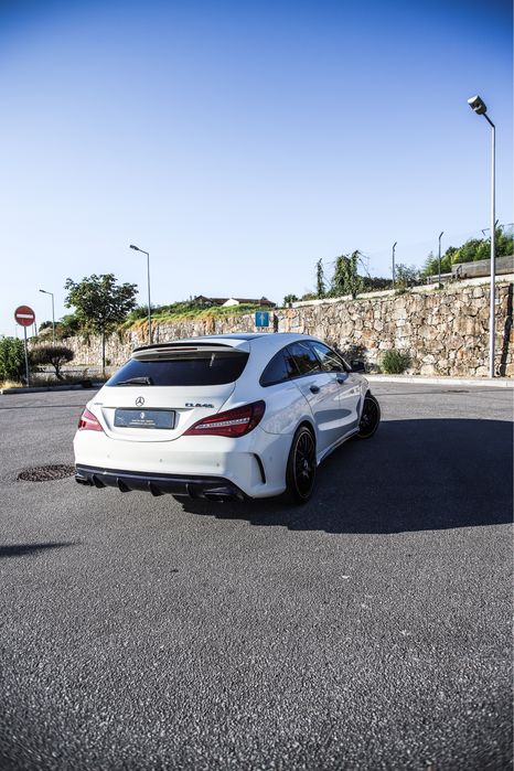 Mercedes-Benz CLA 45 AMG 4MATIC Shooting Brake 381cv