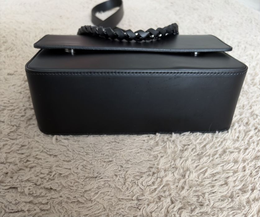 Сумка жіноча шкіряна