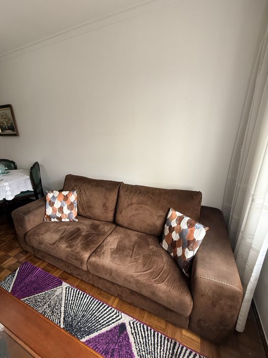 Sofa 3 lugares / Cama  (Castanho)