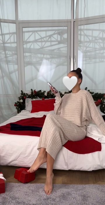 Комплект весенний : платье + свитер