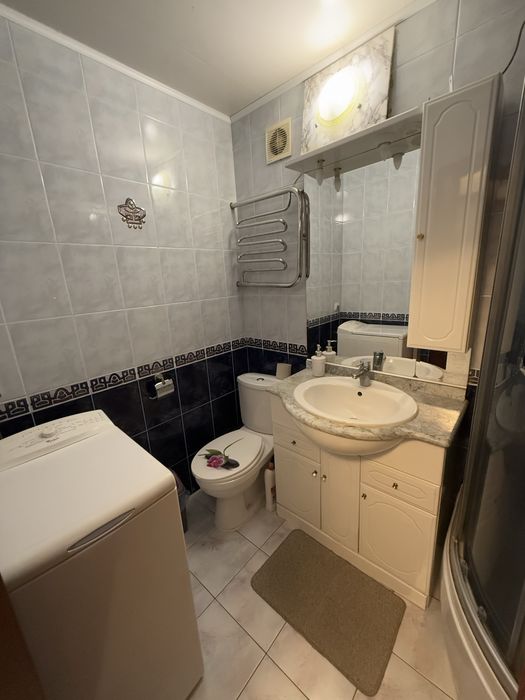 Подобова оренда 1 кім квартира. Центр. Автономне опалення