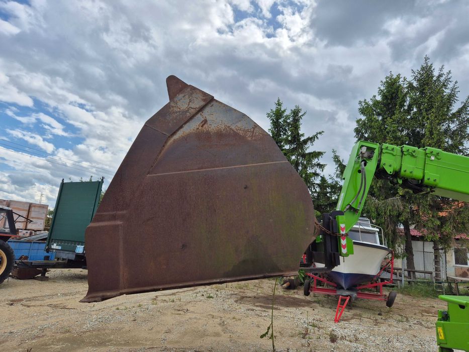 Łyżka Volvo L180E L220 E łyżka.