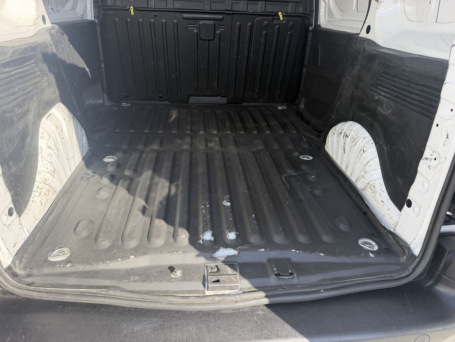 Citroen Berlingo 1.5 HDI 2023 Iva no Preço Nacional
