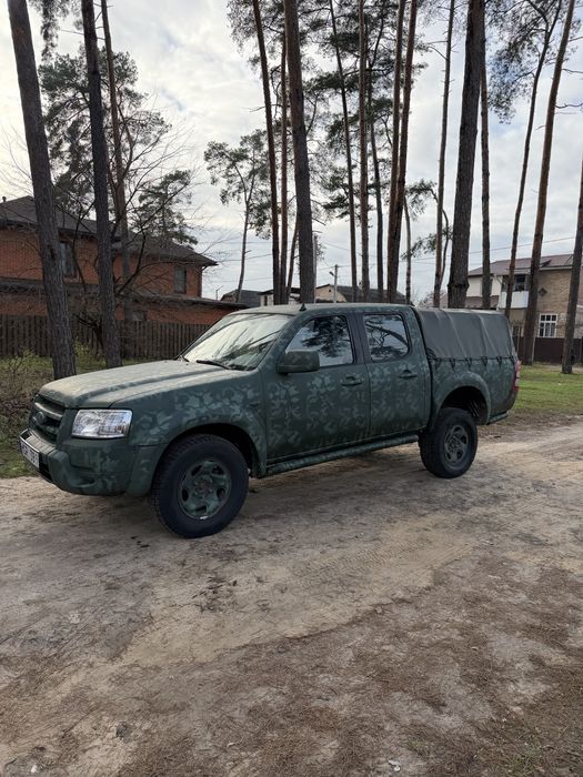 Пикап Ford Ranger 2.5 дизель 4*4 механика 2008 год
