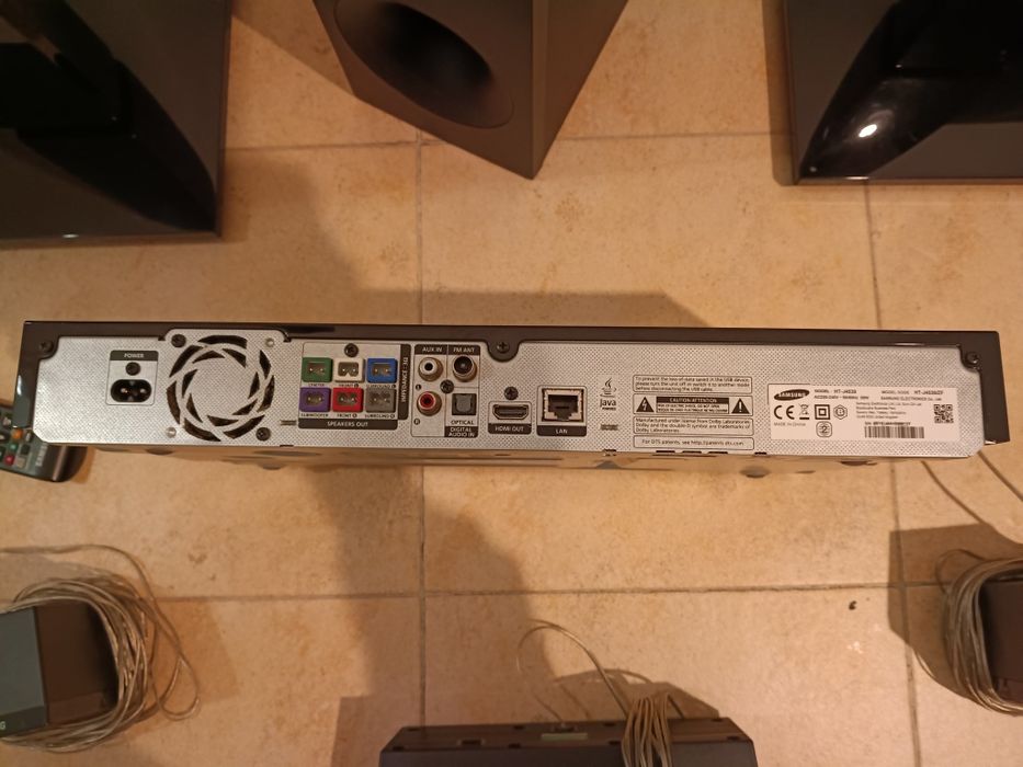 Sistema de Home Cinema Samsung 5.1