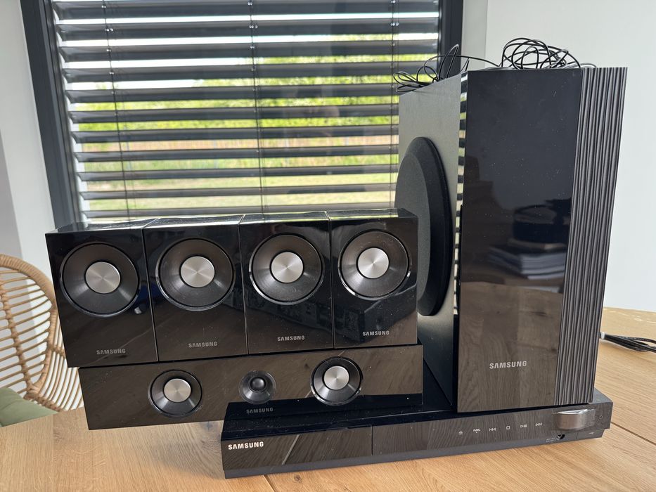 Zestaw kina domowego SAMSUNG 5.1