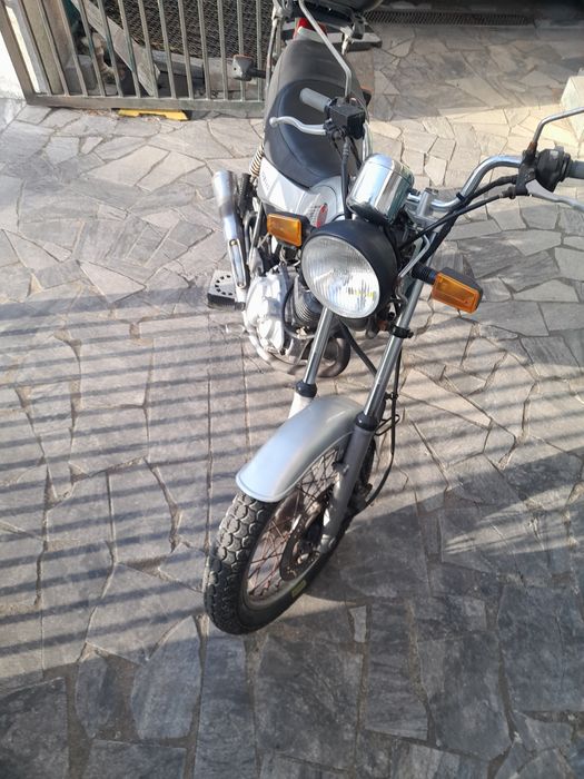 Yamaha sr 125 cinzenta 2001