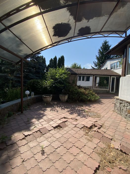 Продам  затишний будинок біля озера, Глеваха 30 км от Києва