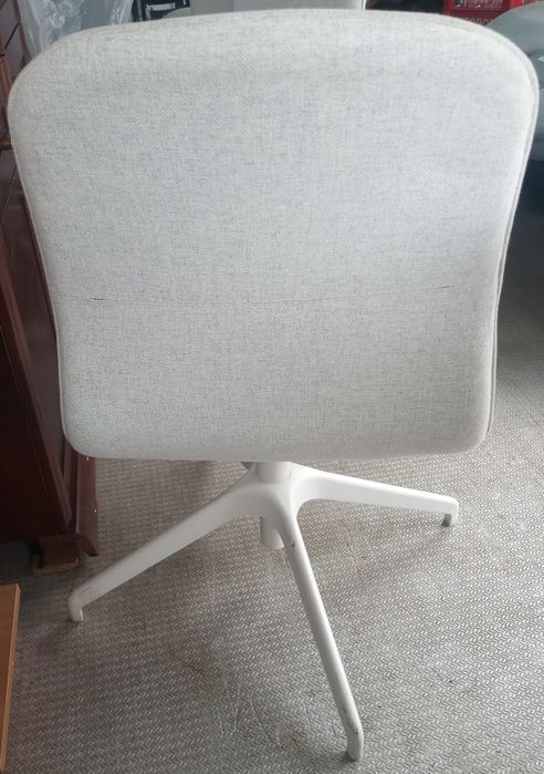 Krzesło biurowe obrotowe