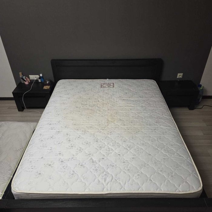 Продам матрац в нормальному стані