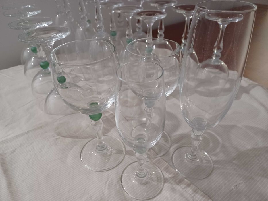 Conjunto de copos " Casa Alegre"