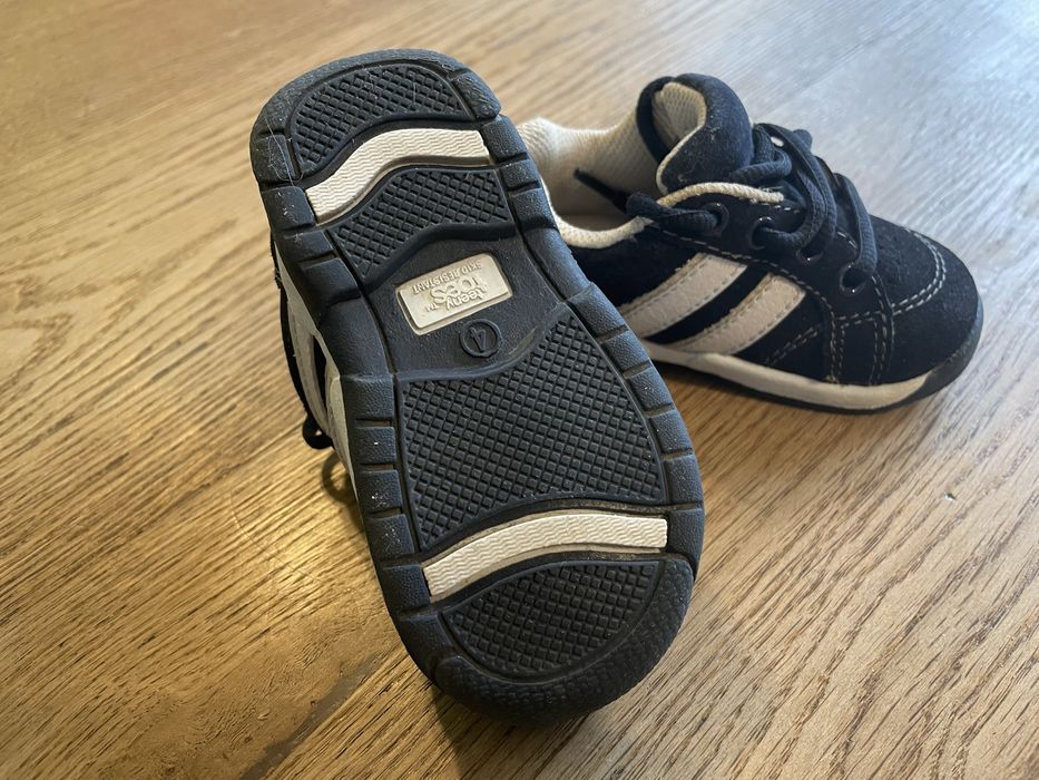 Adidasy rozm. 19.5, jak NOWE