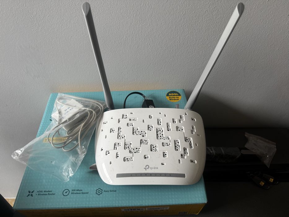 TP-Link TD-W8961N ADSL2+ 300 Mbps Wi-Fi Modem Router
