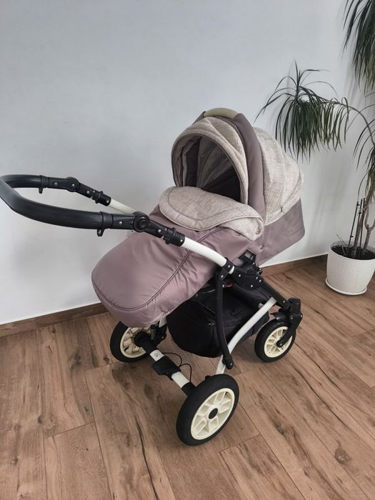 Дитяча коляска 2 в 1  підходить для хлопчика так і для дівчинки