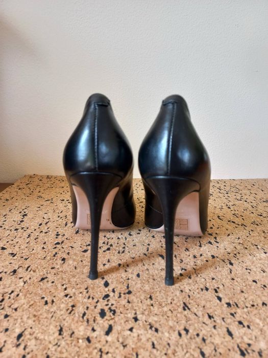 Шкіряті туфлі ATTIZARE