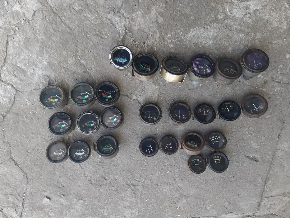 Прибори 12в часів СРСР 26шт.